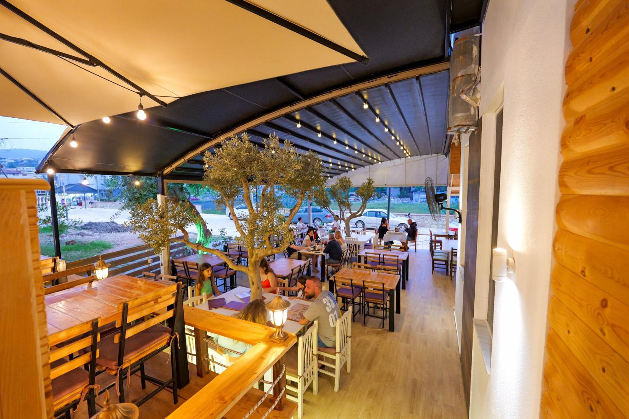 קסאמיל Hotel Veliaj מראה חיצוני תמונה