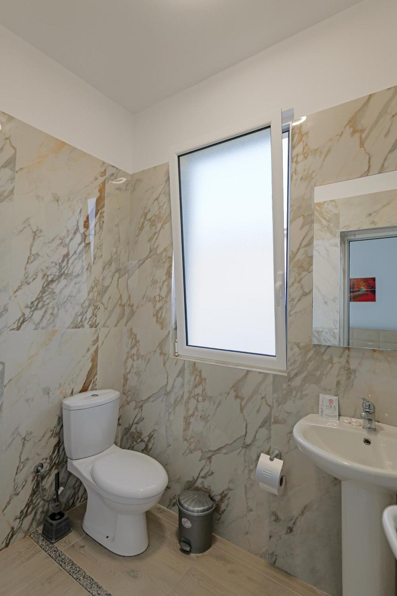 קסאמיל Hotel Veliaj מראה חיצוני תמונה